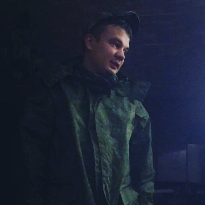  34866212  , 25 ,    