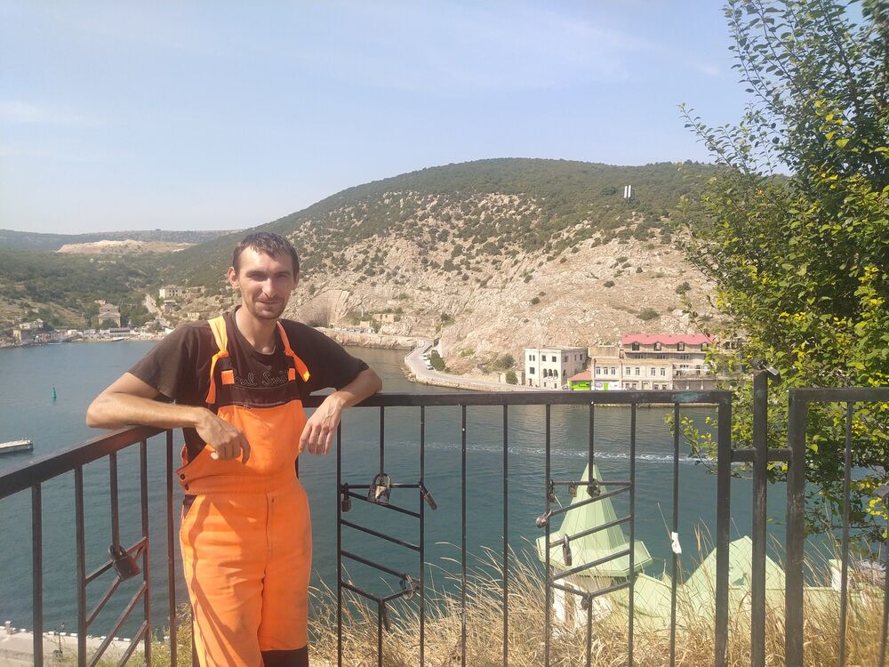  ,   Pavel, 33 ,   ,   