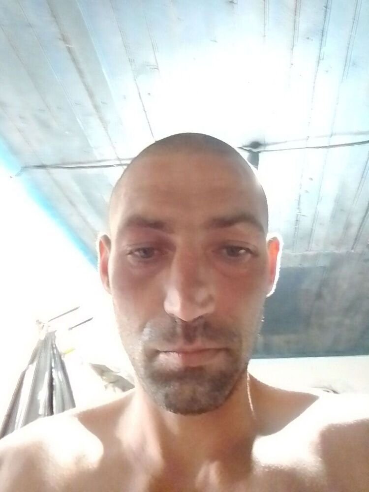  36606422  Sergey, 38 ,    