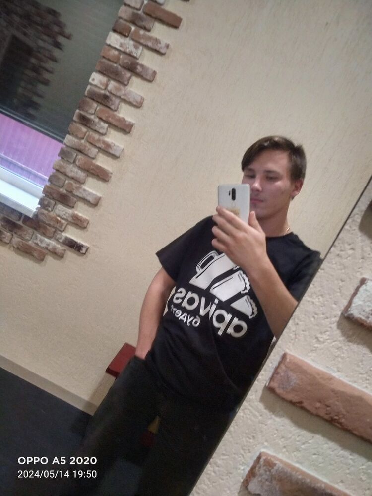  46783762  , 20 ,    