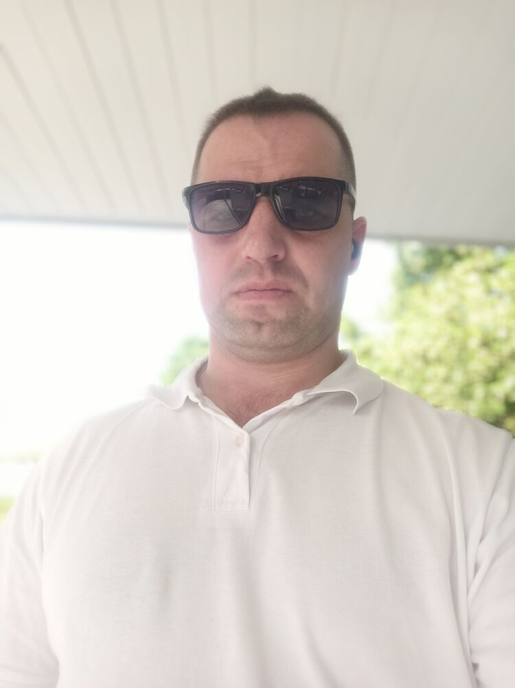  ,   Dima, 44 ,   ,   , c , 