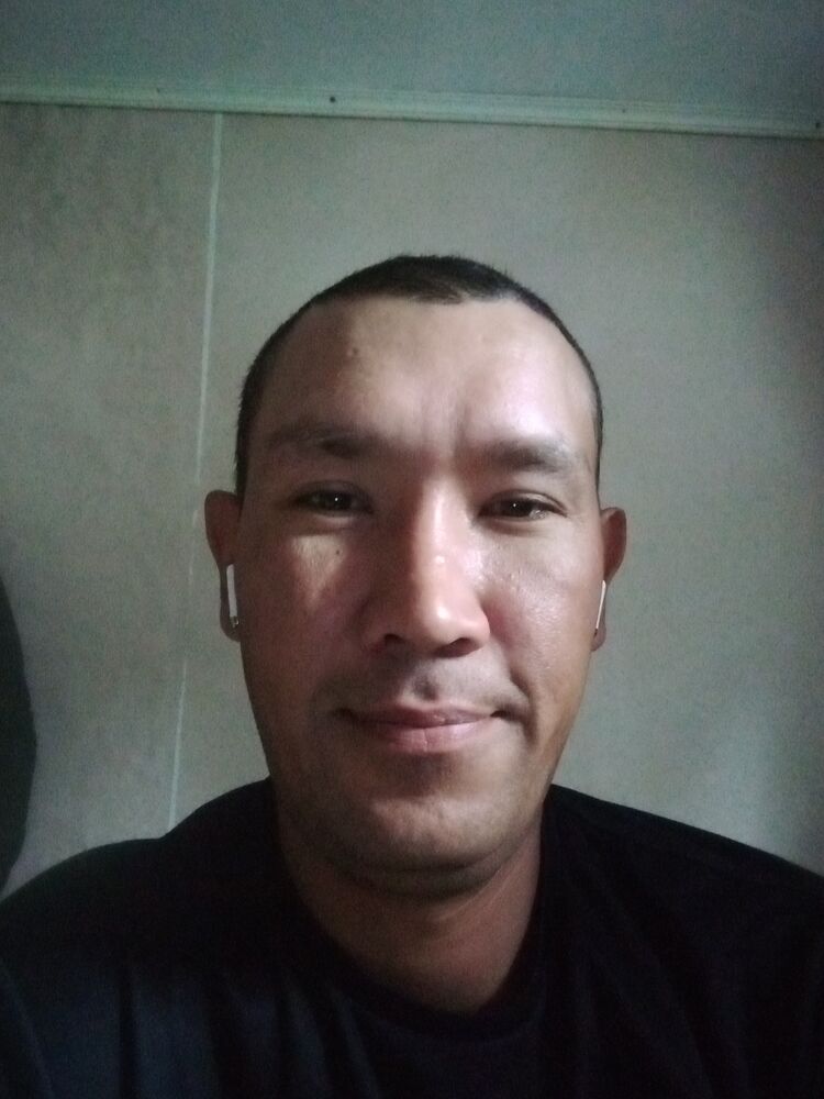  45197932  , 37 ,    