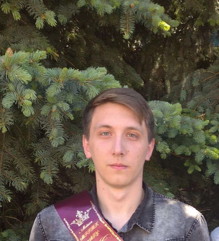 39743172  Daniil, 22 ,    