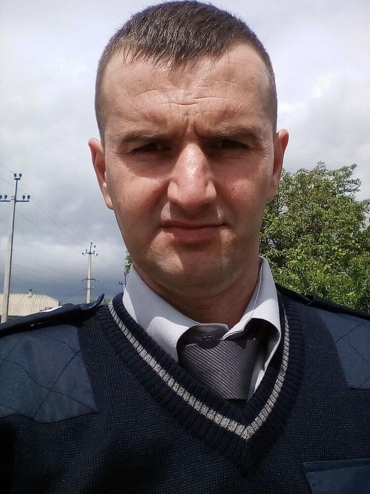  ,   Ivan, 40 ,   ,   , c 