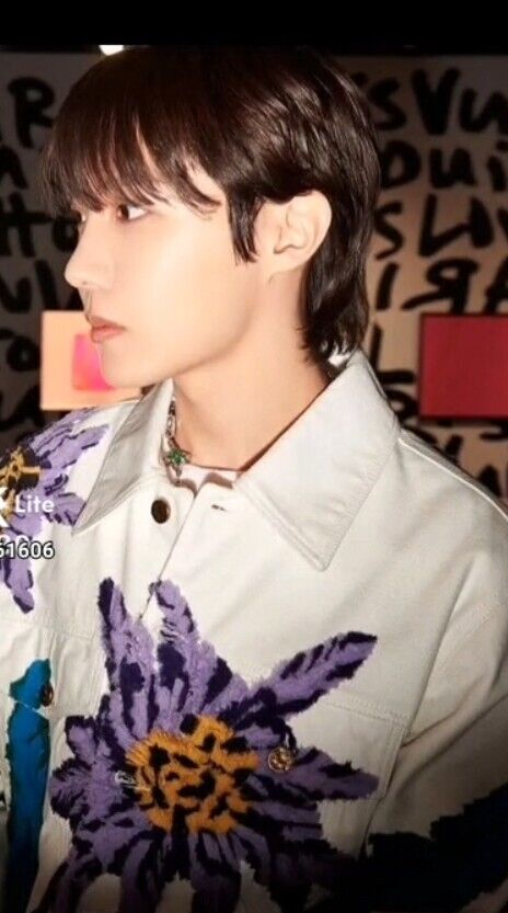  ,   Jiro wang, 32 ,   ,   