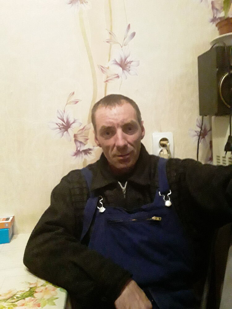  18252952  , 44 ,    