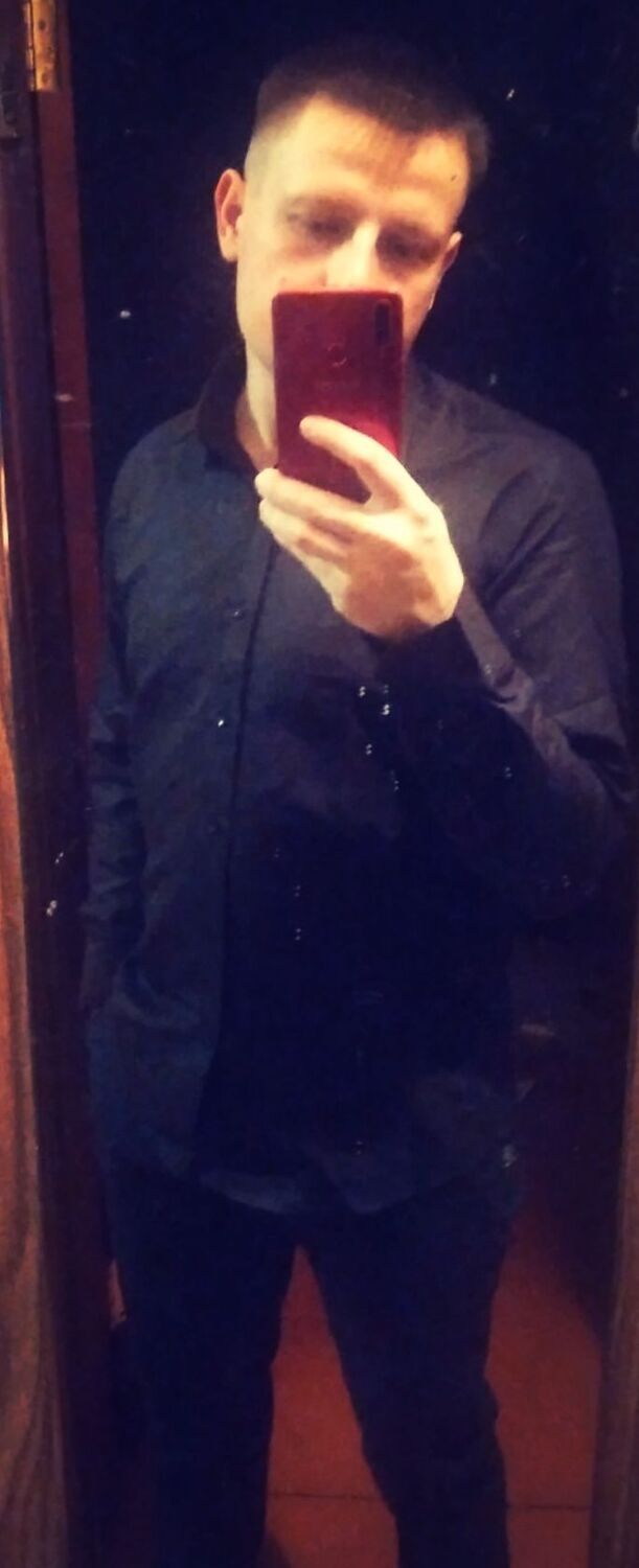  31299472  Andrey, 28 ,    