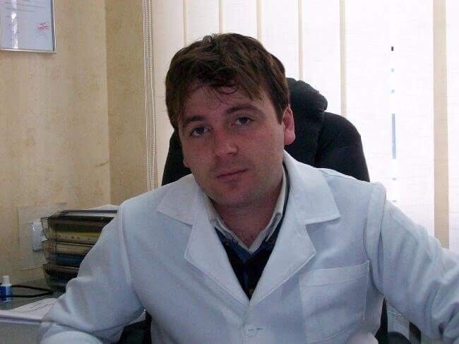  21535432  Maximilian, 44 ,    