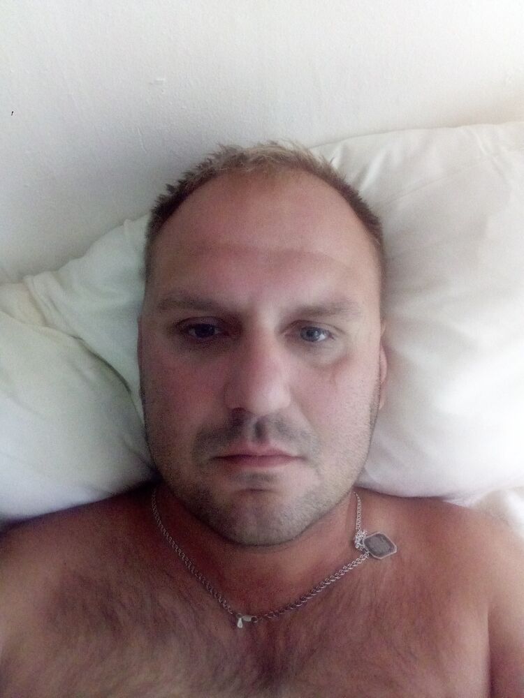  39329942  , 35 ,    