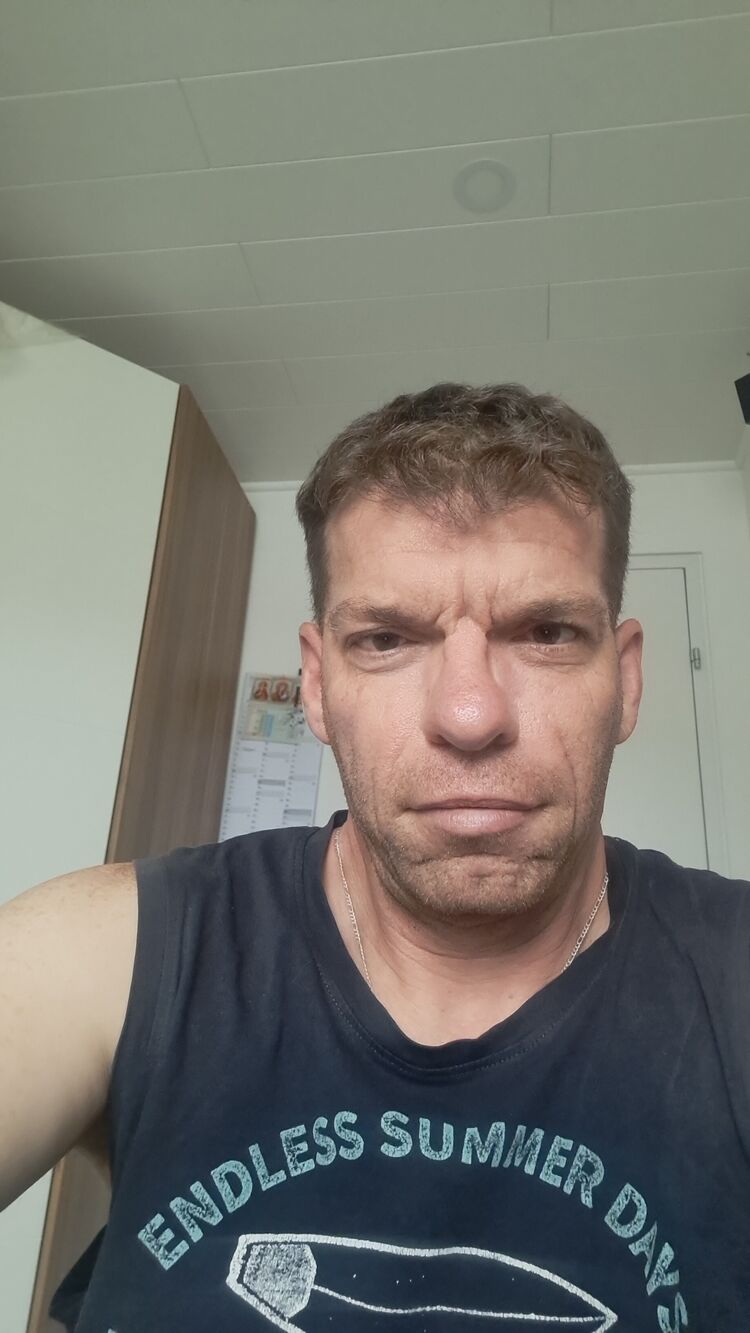 ���� 54931562 ������� ����, 48 ���, ���� ���������� � Stuttgart