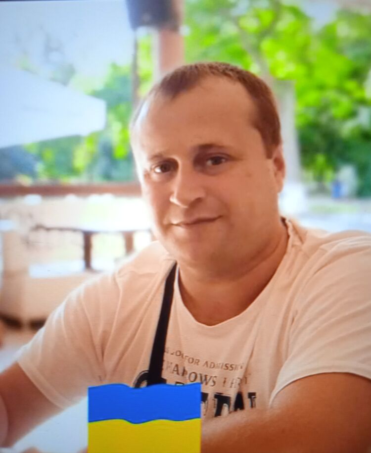  42418752  , 38 ,    