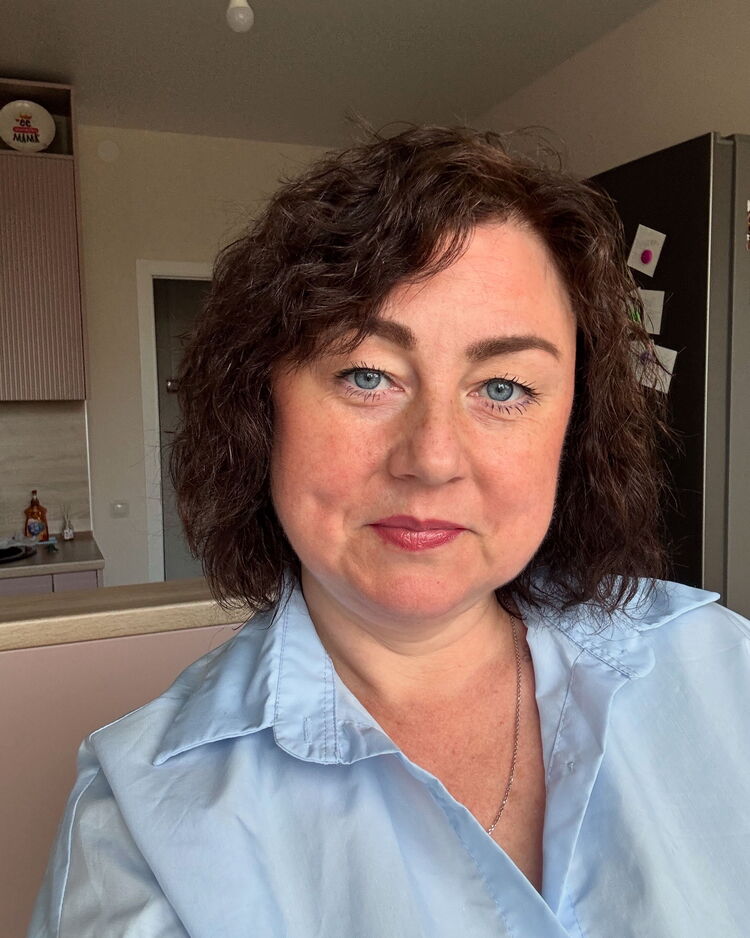  52713582  OXANA, 47 ,    