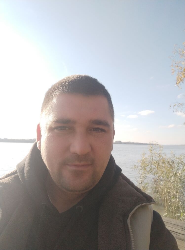  44513862  , 34 ,    