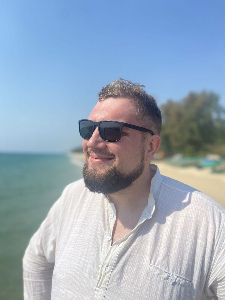  35949992  , 33 ,    -