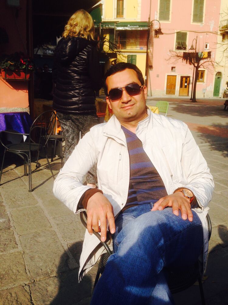  Esenyurt,   Yusuf, 41 ,   ,   