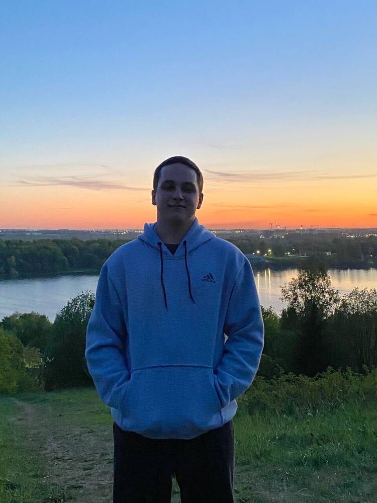  47794812  , 23 ,    -