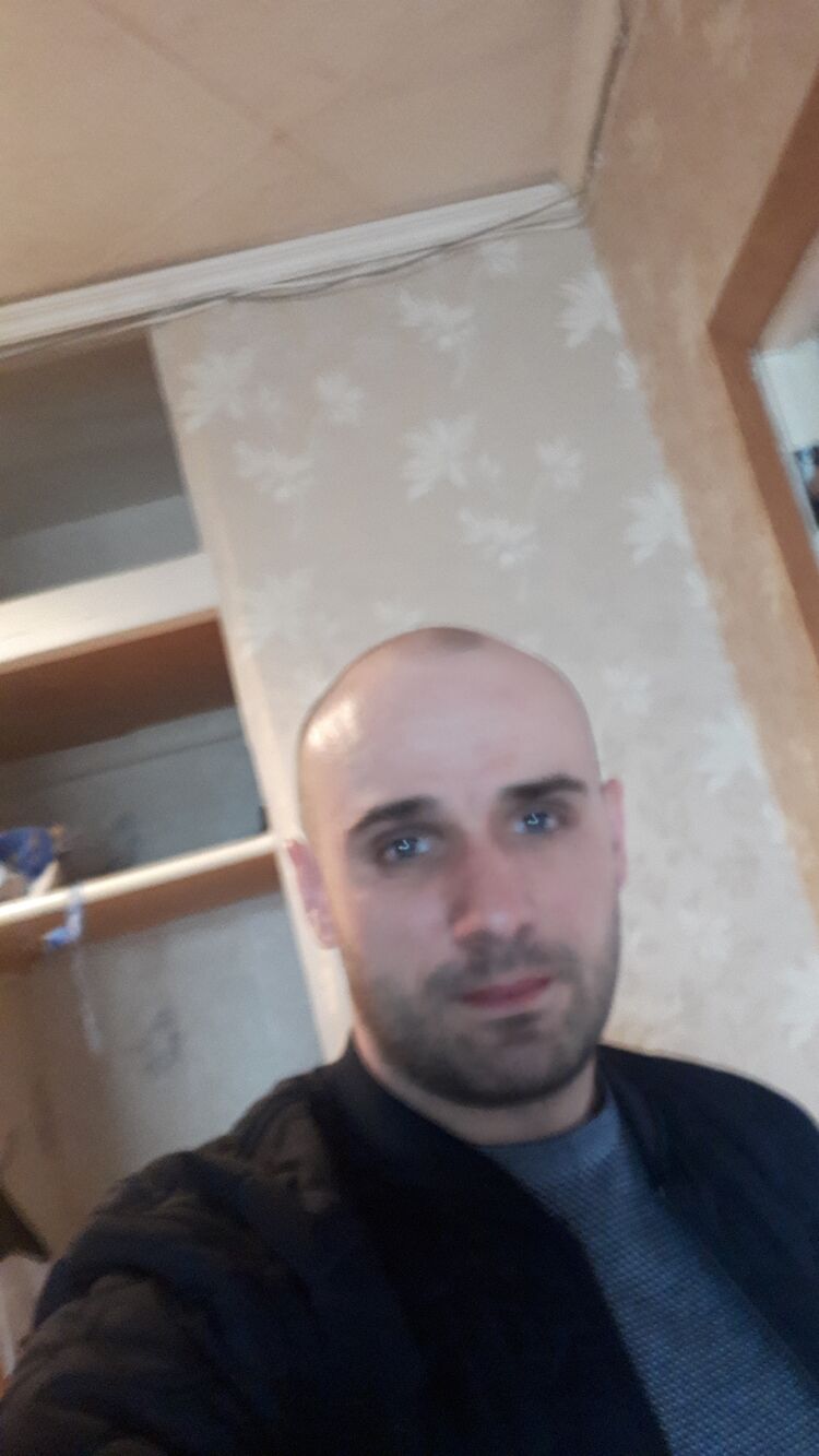  47467772  , 39 ,    