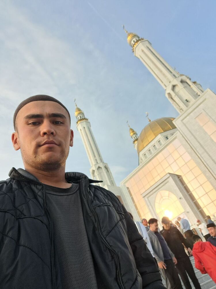  ,   Hamrozbek, 23 ,   ,   