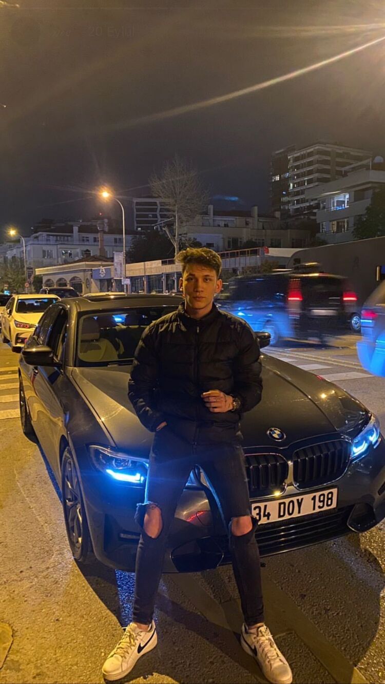  43043202  Emre, 24 ,    