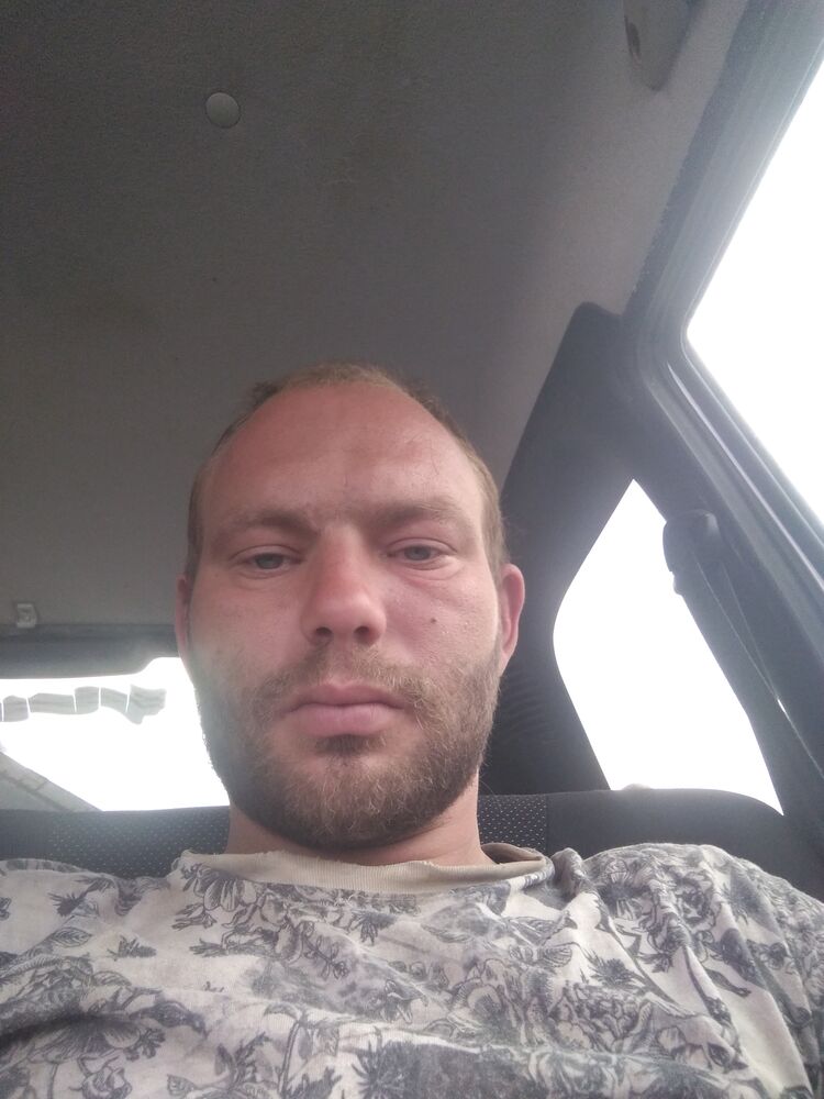  37727342  , 31 ,     