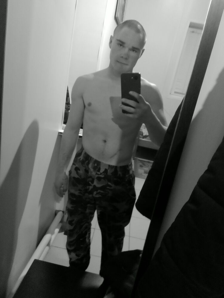  40958012  , 22 ,    