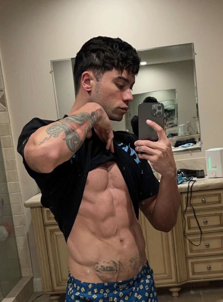 ���� 25720892 ����� Andrew, 25 ���, ���� ���������� � ������