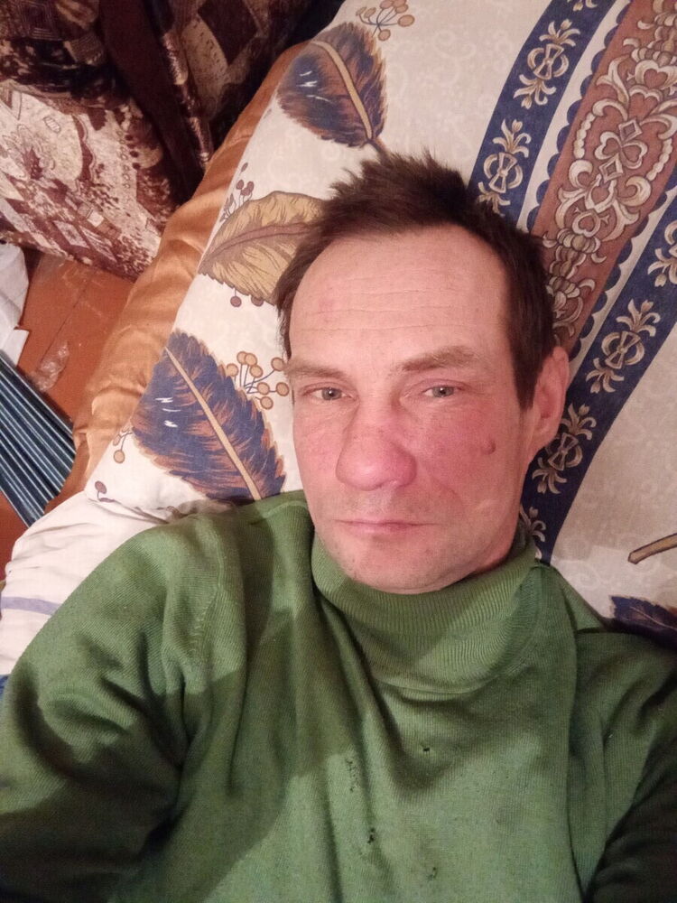  22046382  , 49 ,    