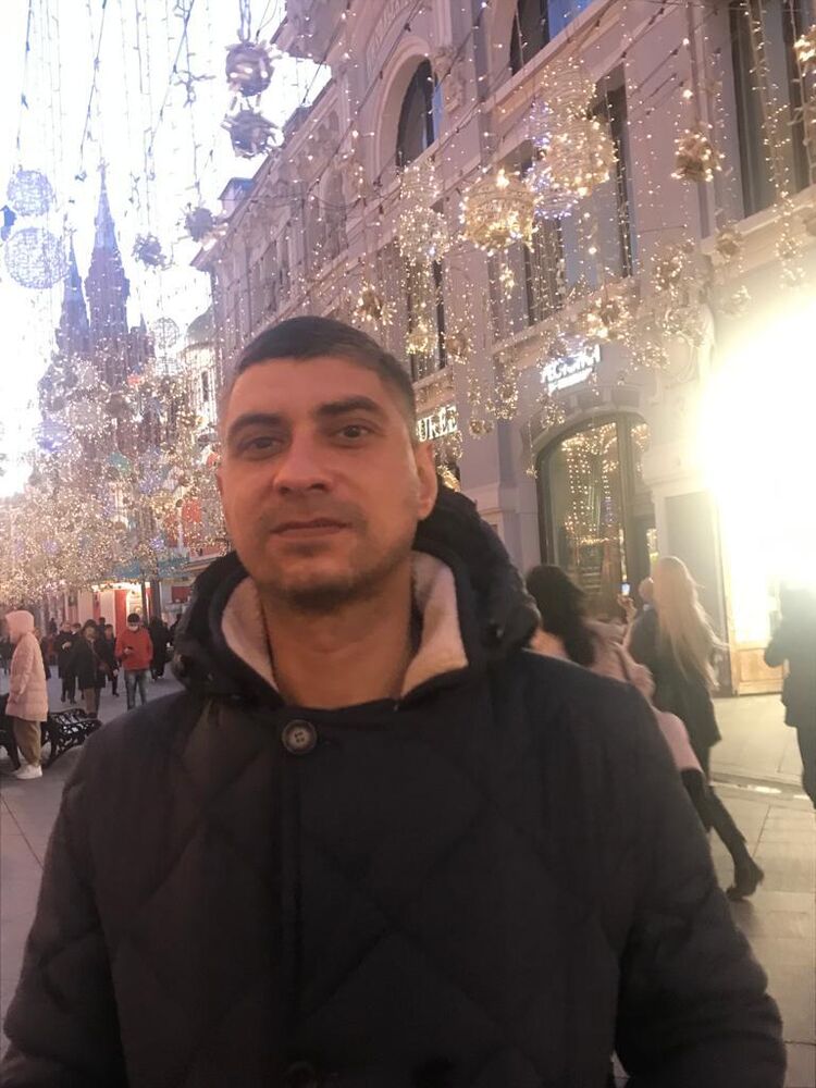  31470352  Sadykov, 39 ,    