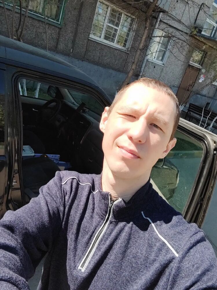  ,   Vladislav, 28 ,   ,   , c 