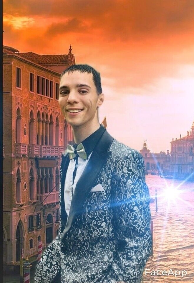  ,   Aleksei, 38 ,   ,   , c 
