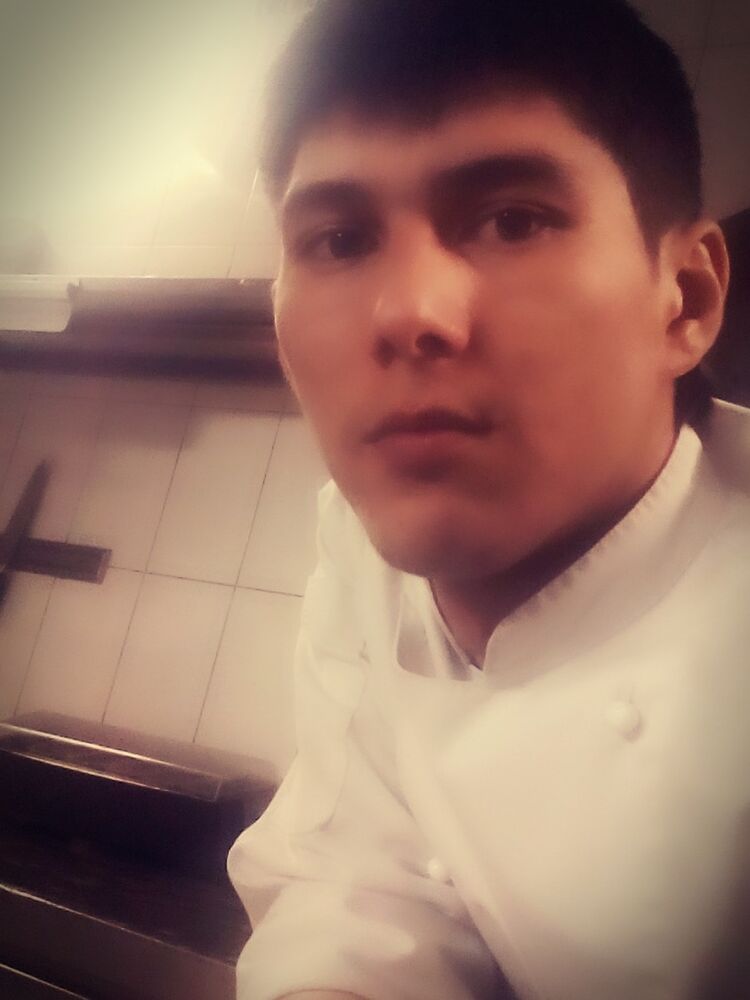  ,   Azik, 31 ,   ,   , c 