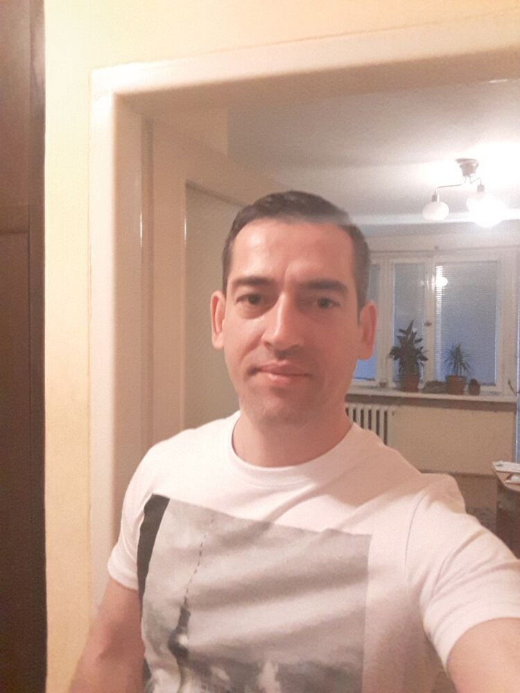  15084872  Alim, 40 ,    Warszawa