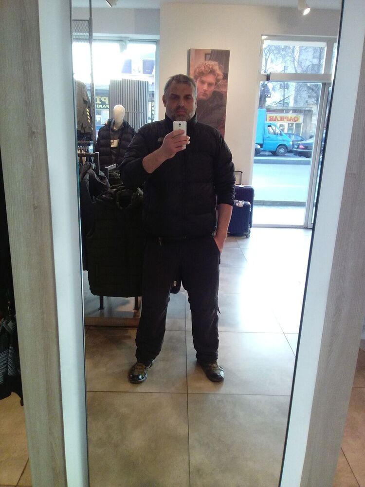  52658042  Volo vlad, 44 ,    