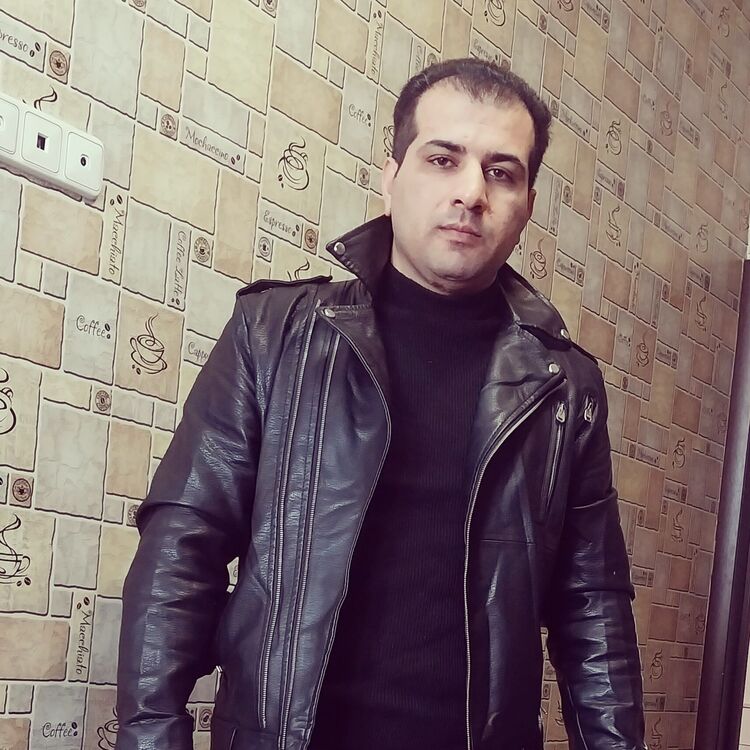  33027952  Mojtaba, 34 ,    