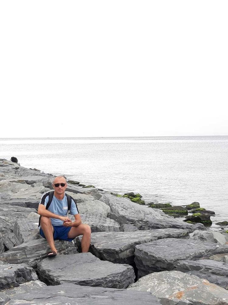  ,   AYRAT, 42 ,  