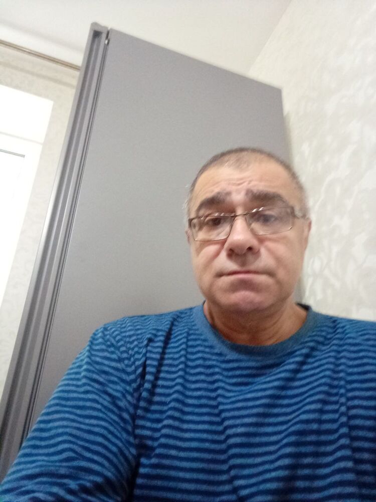  35338542  , 51 ,    