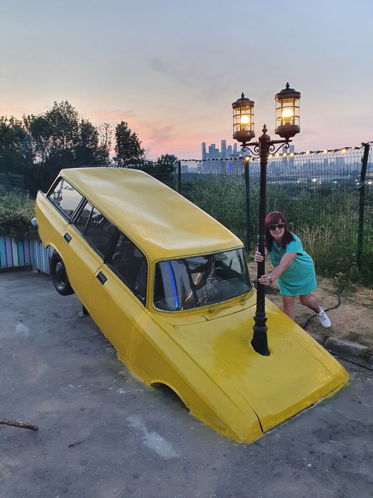  ,   Natali, 52 ,   ,   