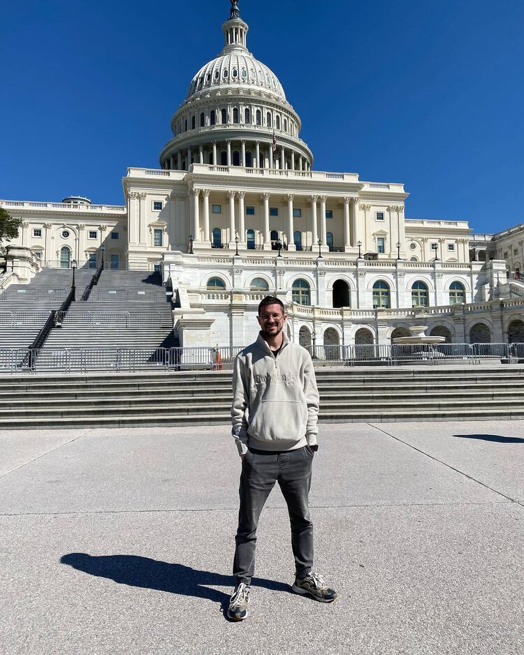  54694882  , 30 ,    -