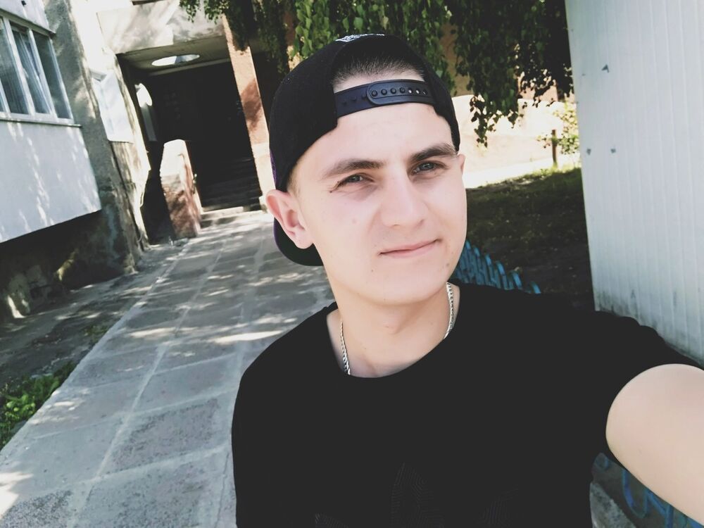  ,   Oleksandr, 28 ,   ,   , c 