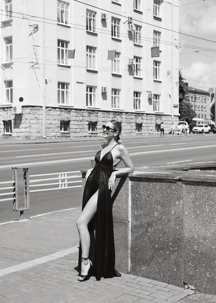  42706182  Kristina, 34 ,    