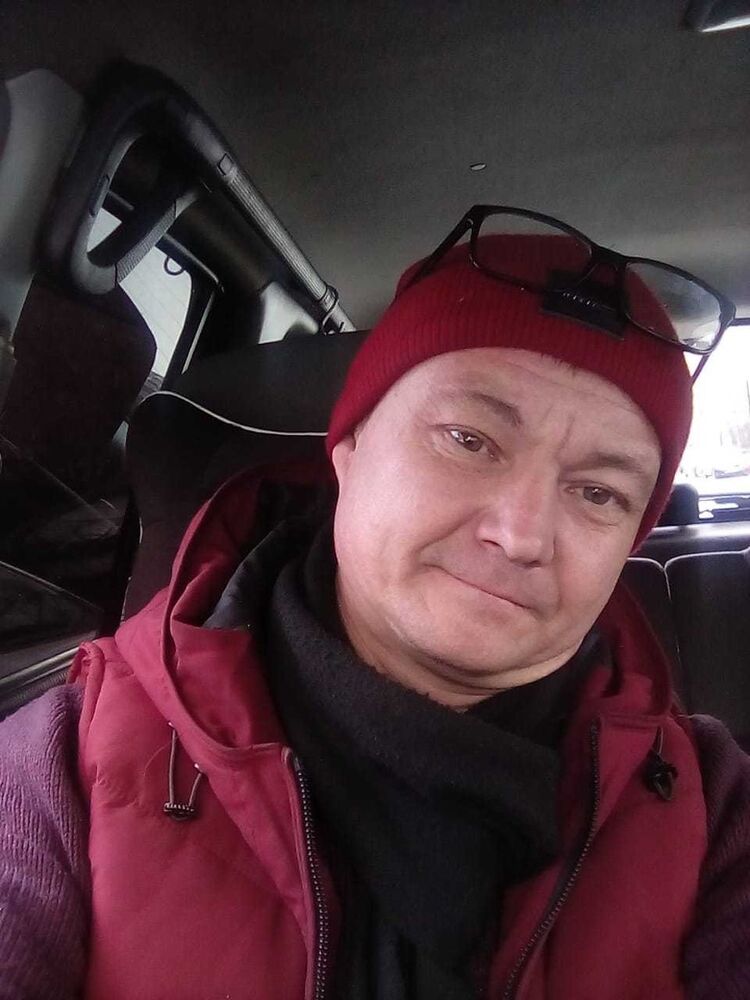  ,   Evgeen, 49 ,   ,   , c 