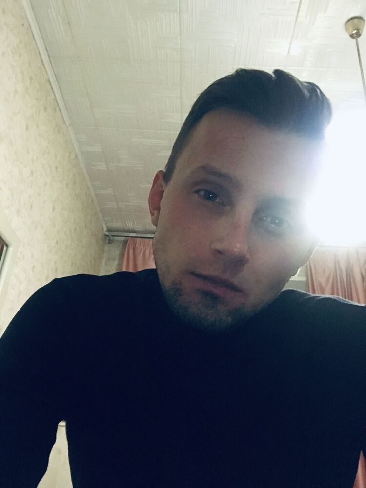  35853082  , 33 ,    