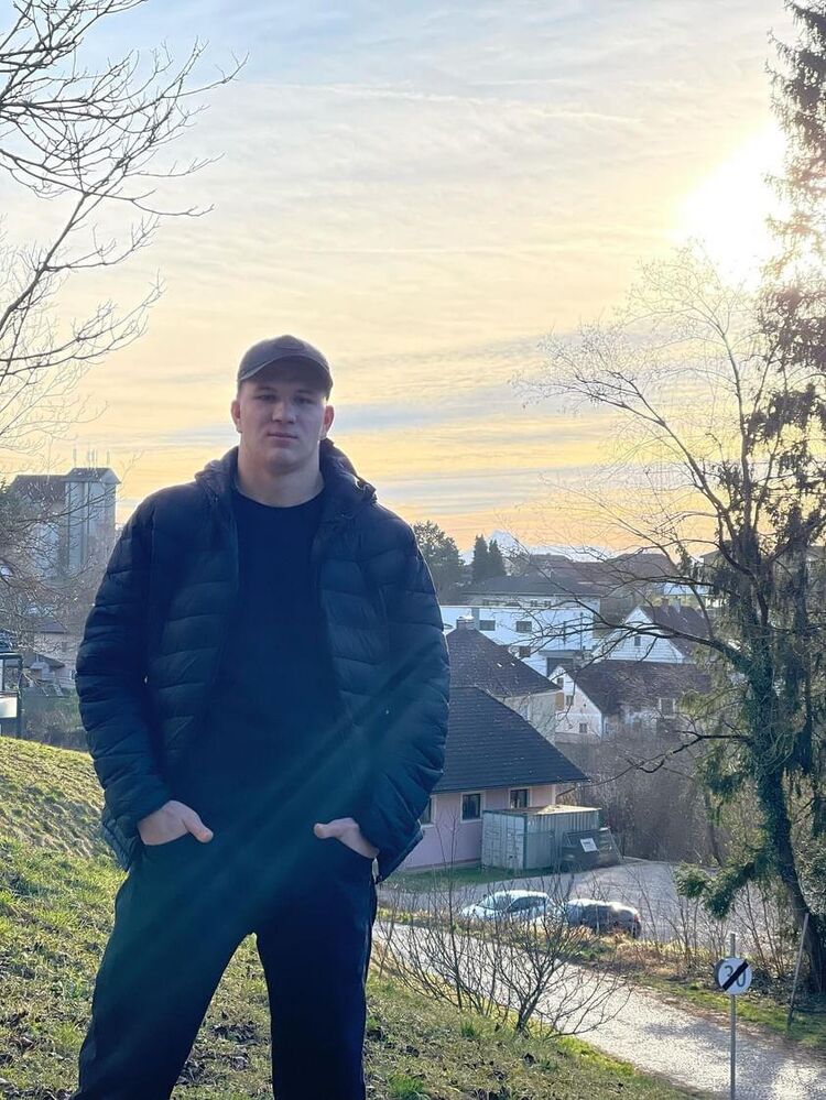  Neuhofen an der Krems,   Pavlenti, 20 ,   ,   