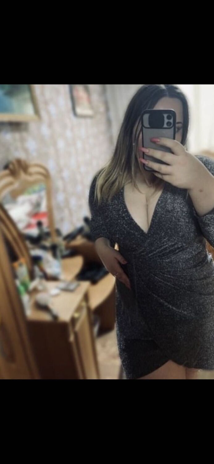  32353942  , 22 ,    