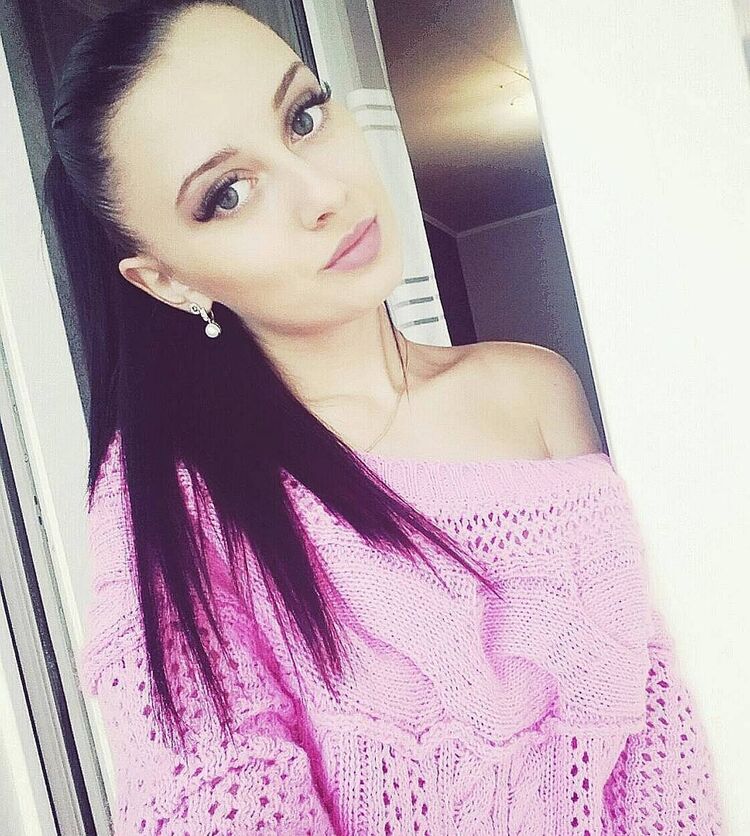  Moldova Noua,   , 33 ,   ,   , c 