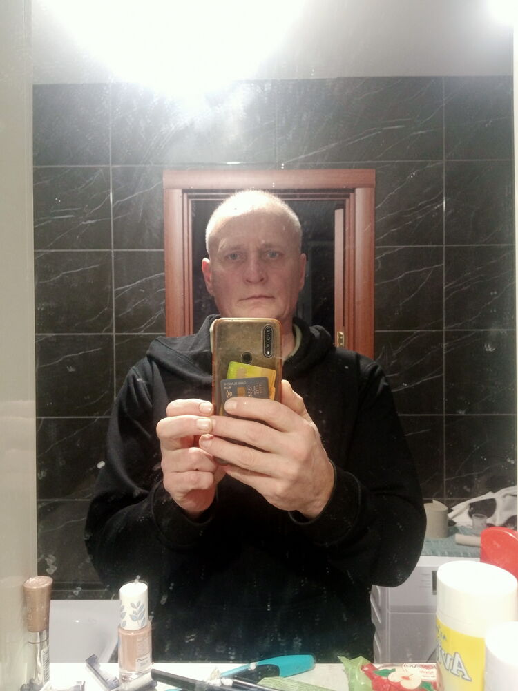  39652812  , 52 ,    