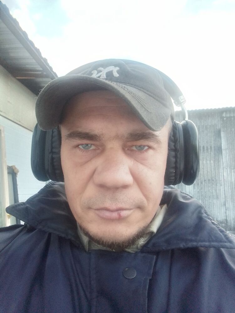  48730932  , 37 ,    