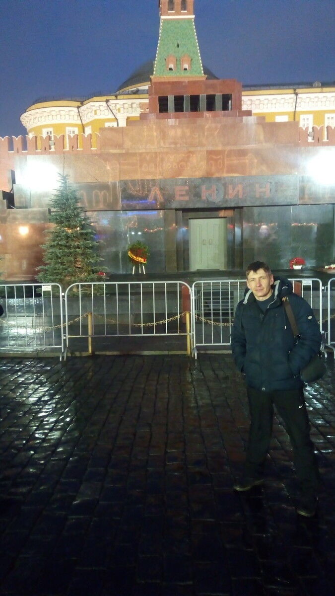  11055782  Ivan, 43 ,    