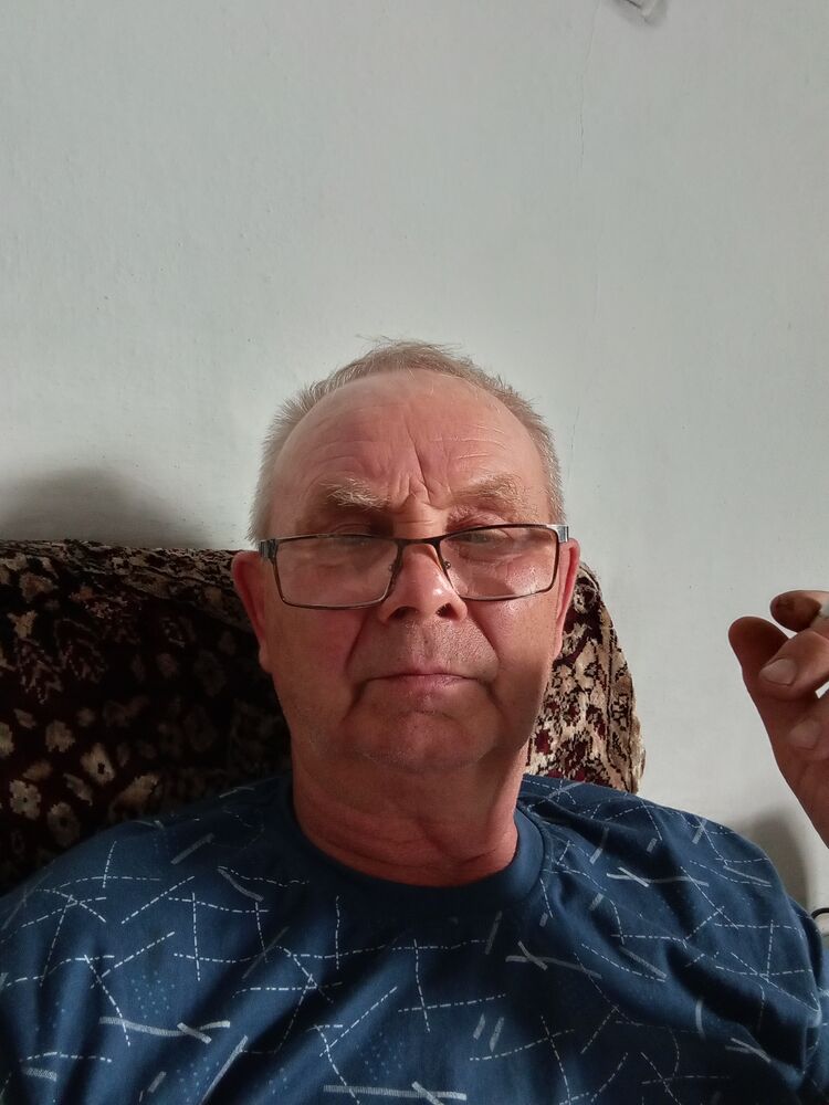  38590132  , 57 ,    