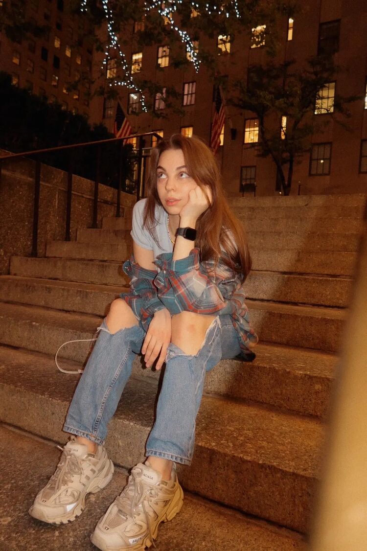 ���� 47247012 ������� ����, 24 ����, ���� ���������� � ������